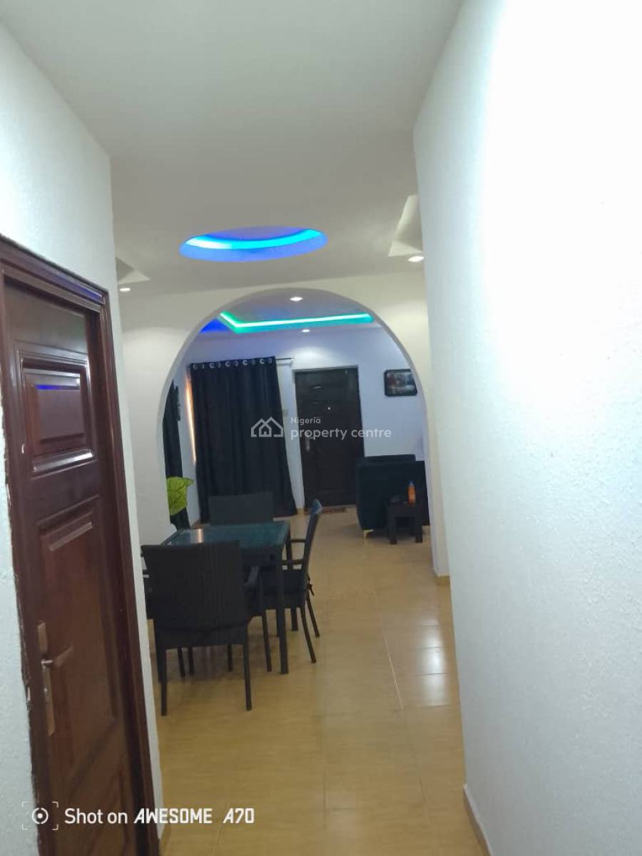 Massive 3bedroom Apartment, Omole Phase 1, Ikeja, Lagos, Flat / Apartment for Rent