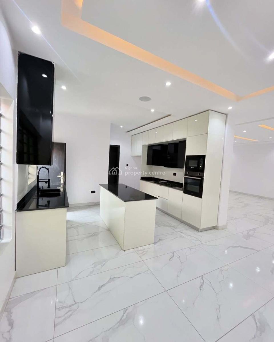 Newly Built 3 Bedroom Apartment with Bq, Lekki Phase 1, Lekki, Lagos, Flat / Apartment for Rent