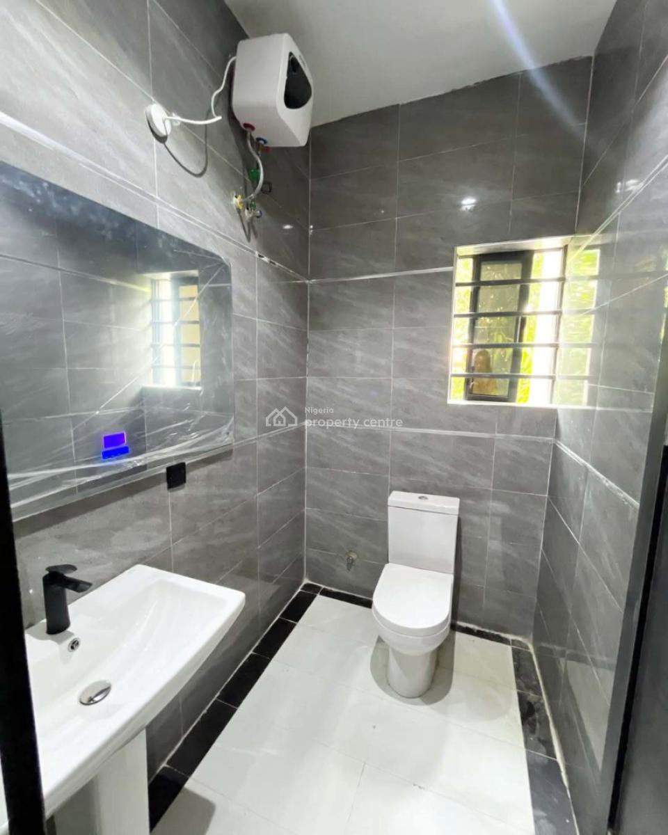 Newly Built 3 Bedroom Apartment with Bq, Lekki Phase 1, Lekki, Lagos, Flat / Apartment for Rent