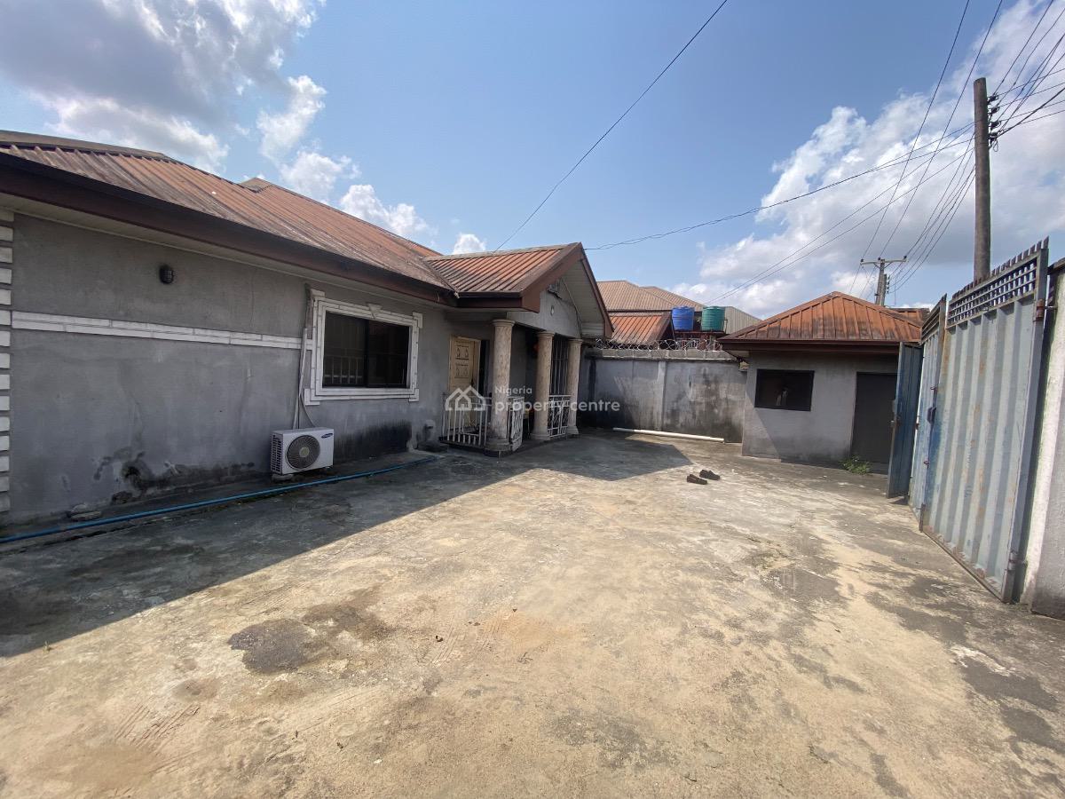 Durably Built and Well Maintained 3 Bedroom Bungalow with Bq, Woji / Ogbatia, Port Harcourt, Rivers, Semi-detached Bungalow for Sale