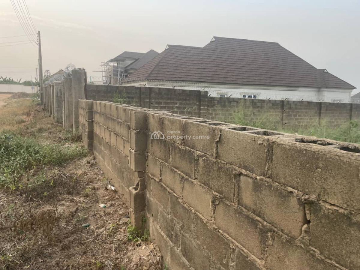 Standard Plot of Land at Oke Ibadan Akobo, Oke Ibadan Akobo, Akobo, Ibadan, Oyo, Mixed-use Land for Sale