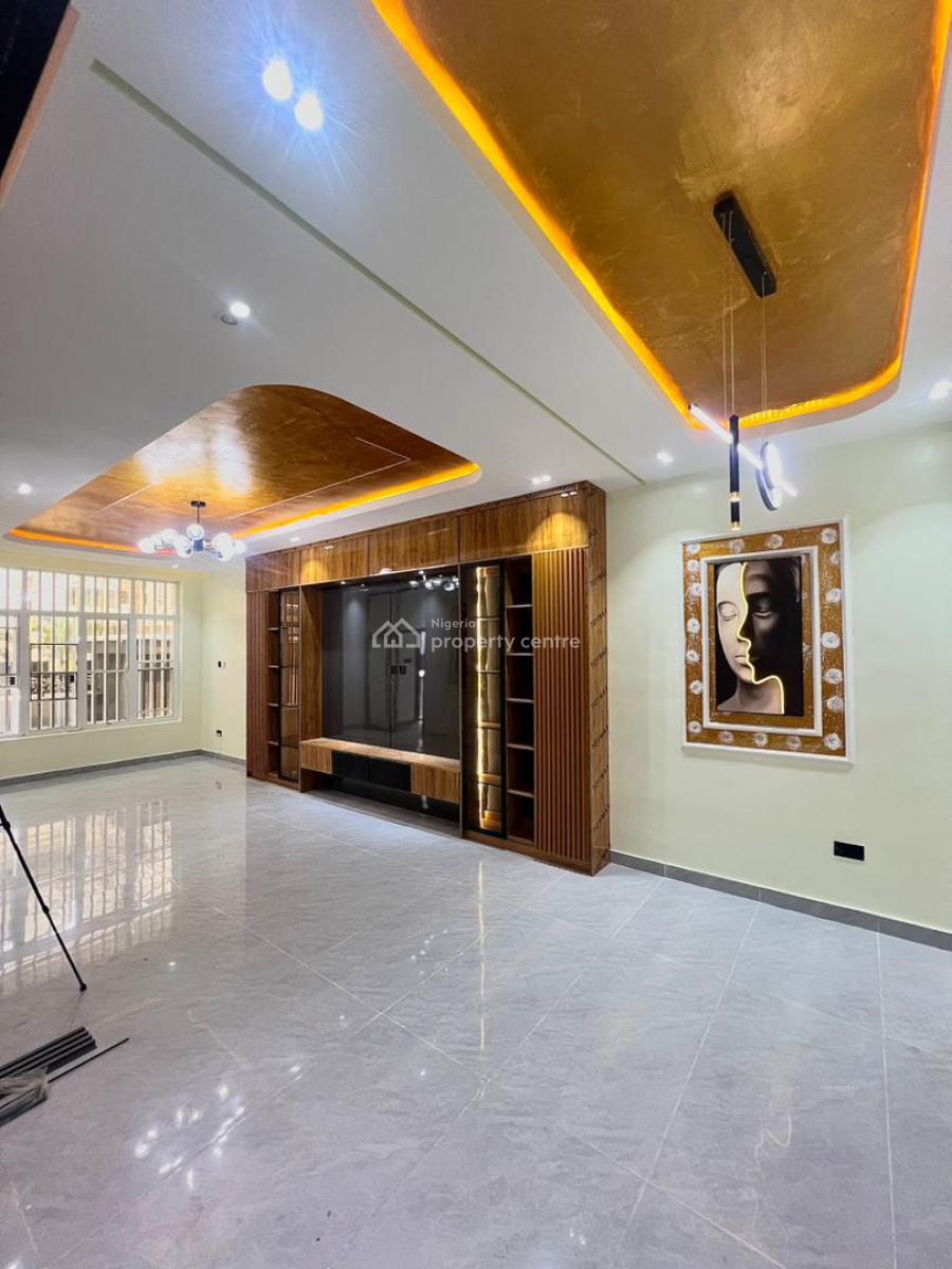 Luxury 5-bedroom Fully Detached House with Bq in a Secured Estate, Osapa, Lekki, Lagos, Detached Duplex for Sale