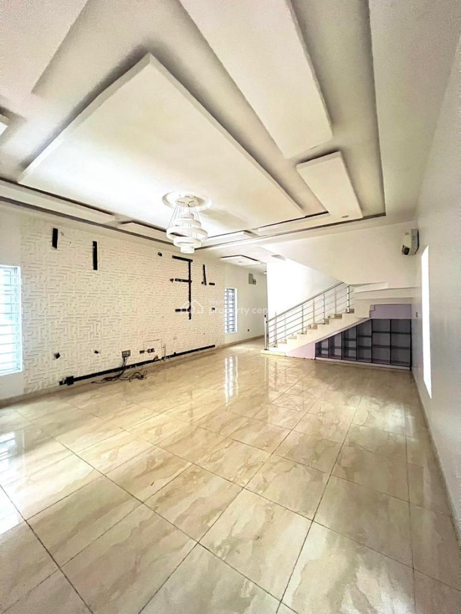 Very Spacious 5-bedroom Fully Detached Home W/ Bq in a Secured Estate, Osapa, Lekki, Lagos, Detached Duplex for Rent
