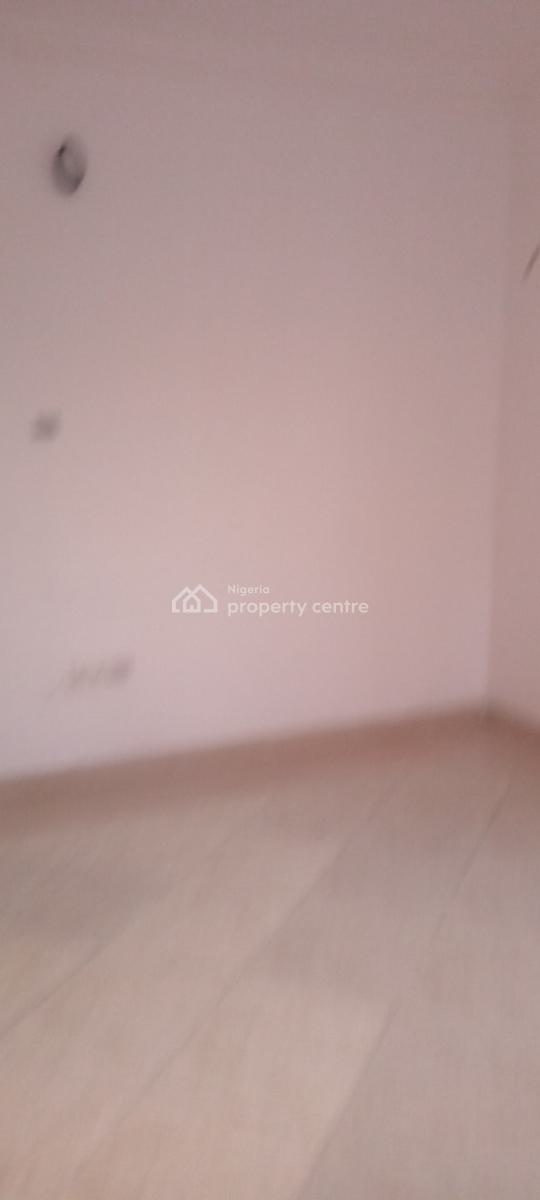 Now Available, Off Mobil Road Ilaje Ajah, Ilaje, Ajah, Lagos, Flat / Apartment for Rent