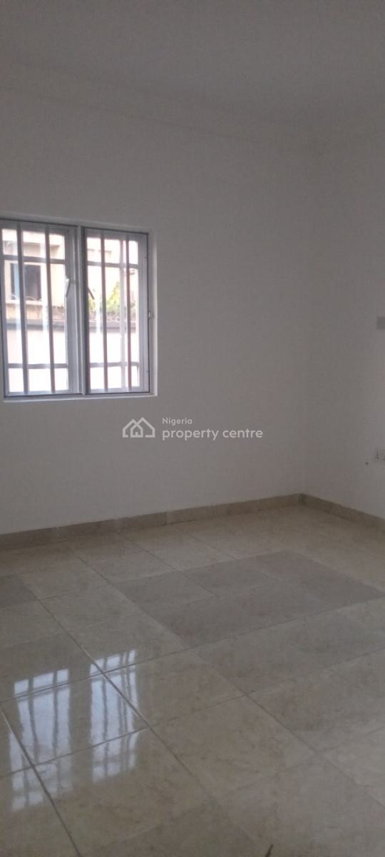 Now Available, Off Mobil Road Ilaje Ajah, Ilaje, Ajah, Lagos, Flat / Apartment for Rent