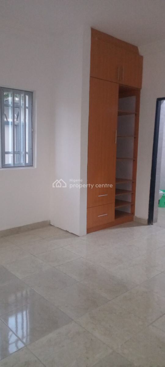 Now Available, Off Mobil Road Ilaje Ajah, Ilaje, Ajah, Lagos, Flat / Apartment for Rent