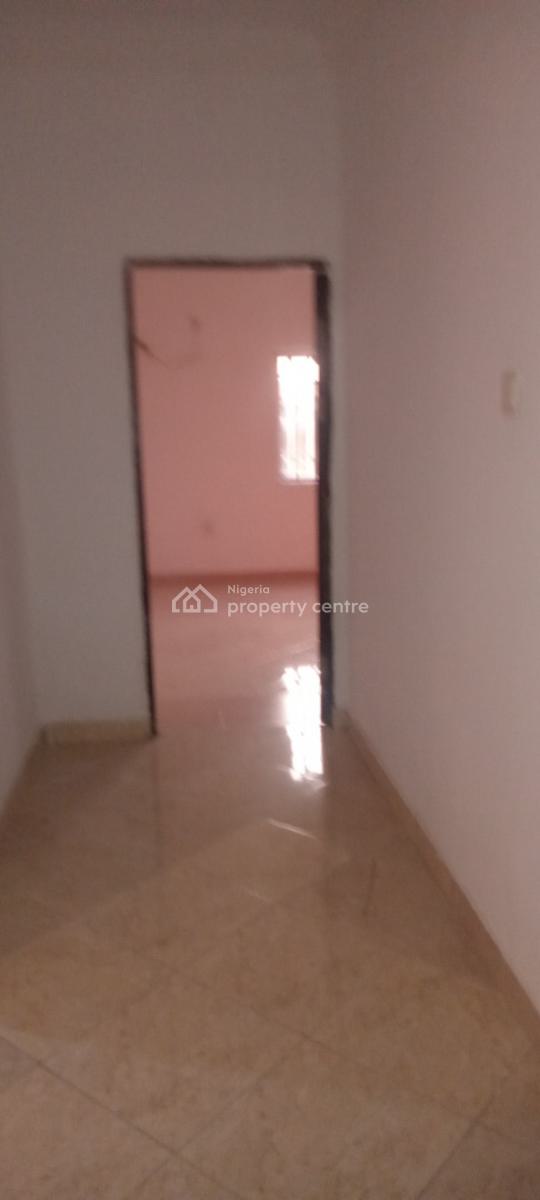 Now Available, Off Mobil Road Ilaje Ajah, Ilaje, Ajah, Lagos, Flat / Apartment for Rent
