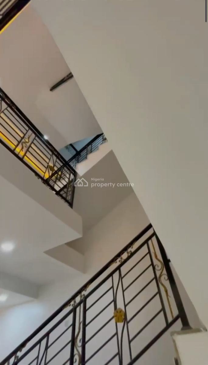 4bedrooms Terrace Duplex with Bq, Tarred Road in an Estate, Katampe Extension, Katampe, Abuja, Terraced Duplex for Rent