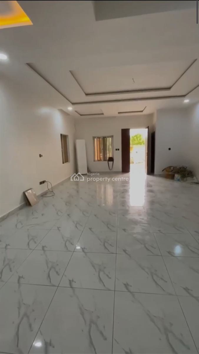 4bedrooms Terrace Duplex with Bq, Tarred Road in an Estate, Katampe Extension, Katampe, Abuja, Terraced Duplex for Rent