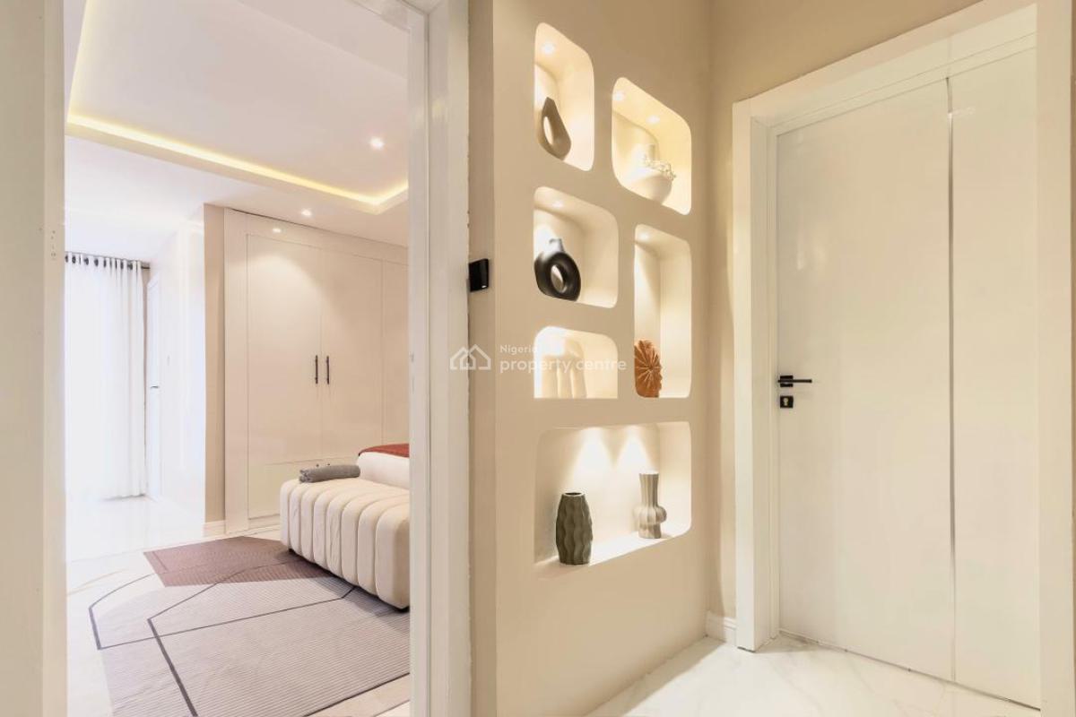 Two Bedroom Apartment W/pool, Gym and Top-tier Amenities, Off Admiralty Way Lekki, Lekki Phase 1, Lekki, Lagos, Flat / Apartment Short Let