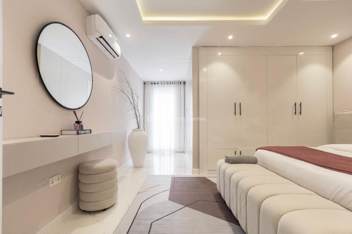 Two Bedroom Apartment W/pool, Gym and Top-tier Amenities, Off Admiralty Way Lekki, Lekki Phase 1, Lekki, Lagos, Flat / Apartment Short Let