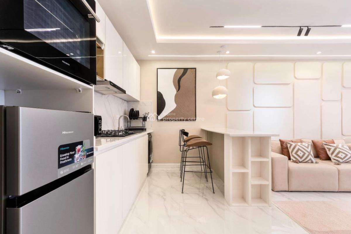 Two Bedroom Apartment W/pool, Gym and Top-tier Amenities, Off Admiralty Way Lekki, Lekki Phase 1, Lekki, Lagos, Flat / Apartment Short Let