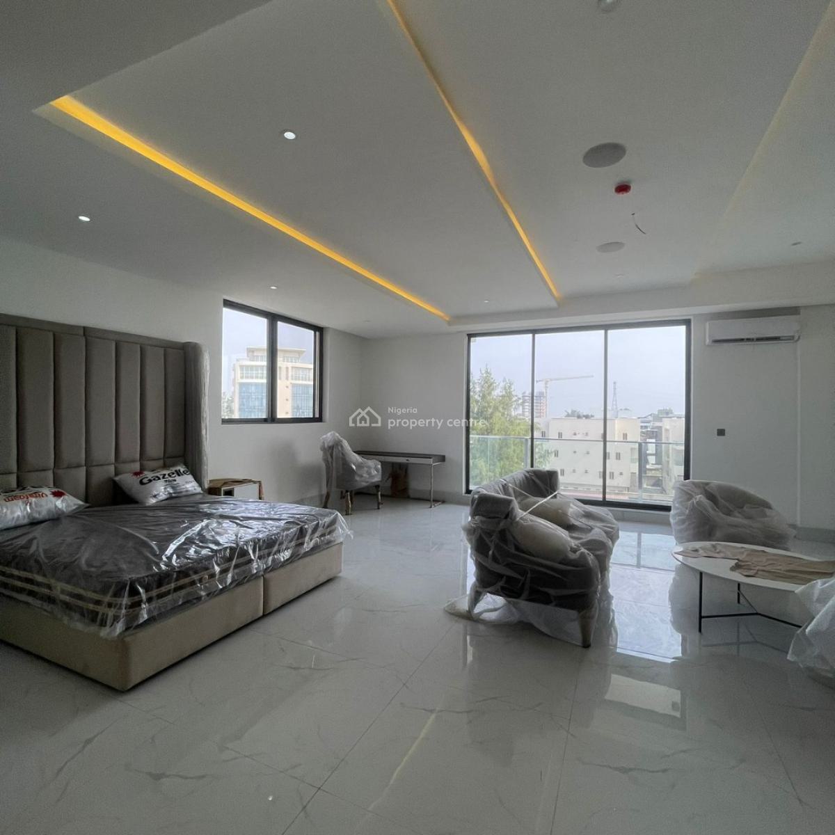 Spacious 4 Bedroom Maisonette with Bq, Elevator , Green Areas Etc., By Banana Island, Ikoyi, Lagos, Block of Flats for Sale