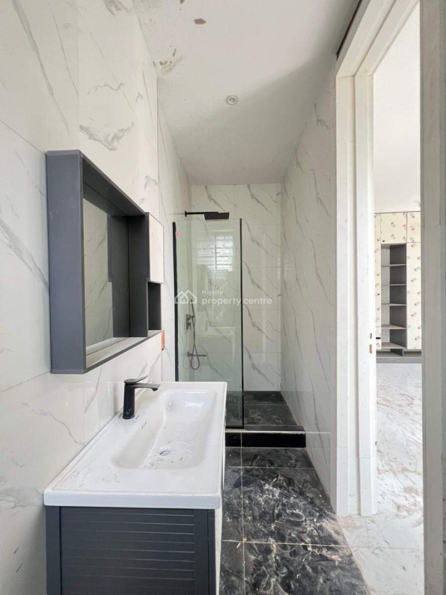 Newly Built  3 Bedroom Apartment with Swimming Pool, Gym and Bq Sui, Lekki Phase 1, Lekki, Lagos, Flat / Apartment for Sale