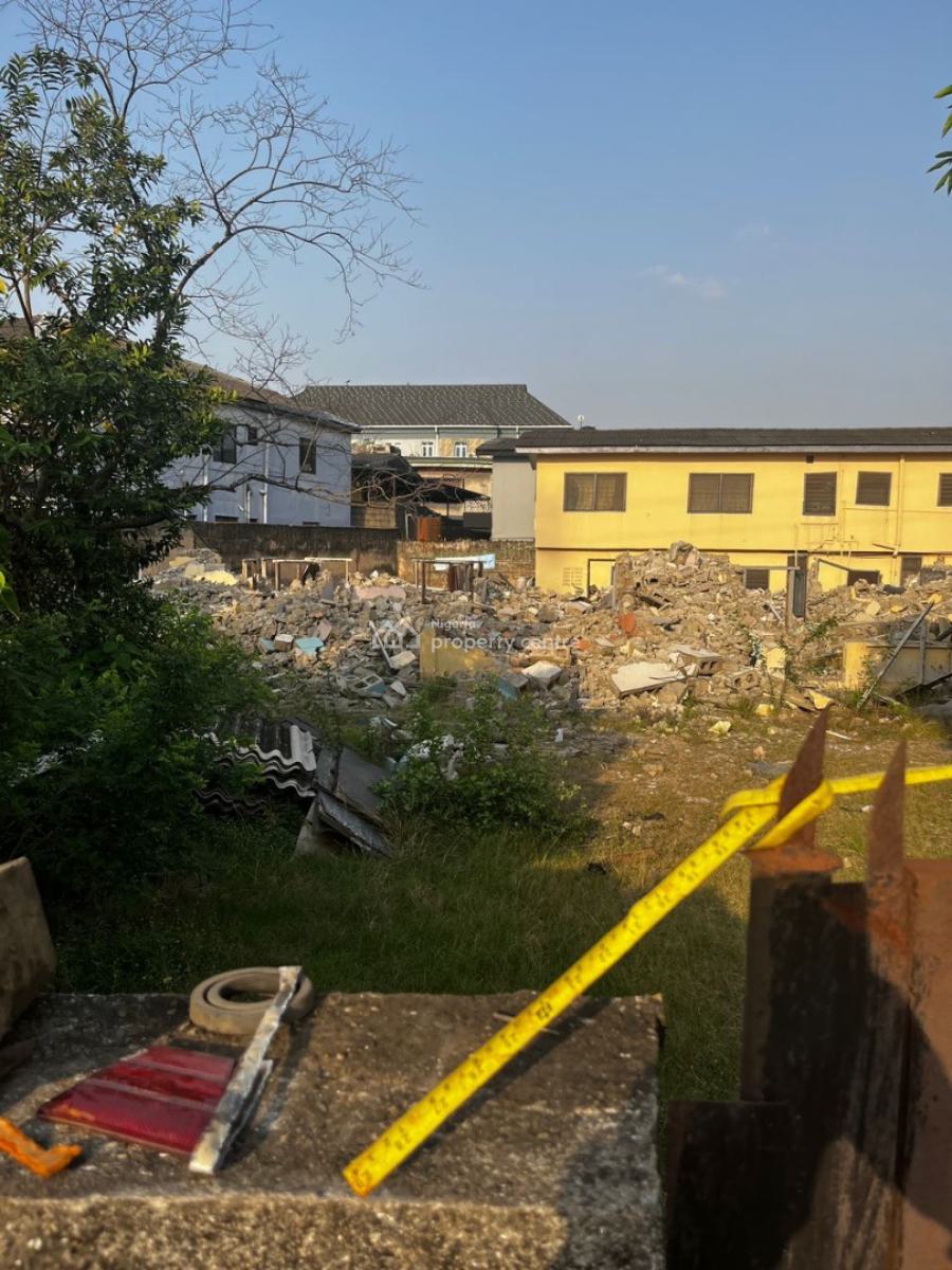 Bare and Gated Land in a Very Prime Location, Surulere, Lagos, Mixed-use Land for Sale