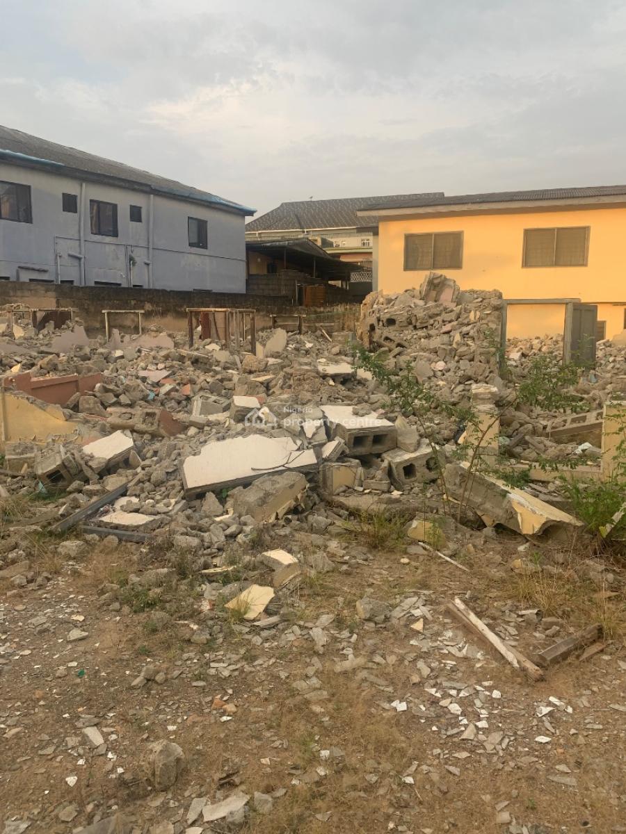 Bare Land in a Gated and Very Prime Location, Surulere, Lagos, Mixed-use Land for Sale