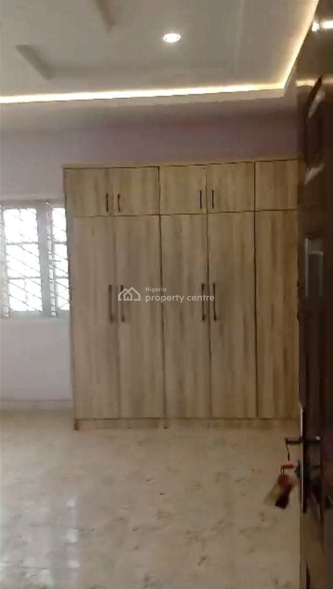 3bedrooms Apartment, Tarred Road, Mabushi, Abuja, Flat / Apartment for Rent