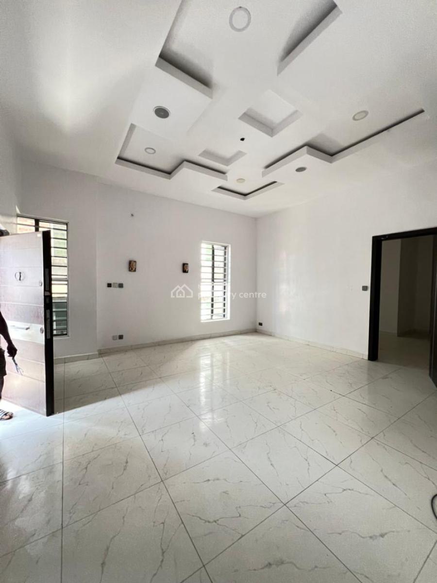 Well-built 4 Bedroom Semi-detached Duplex with Bq, Ikate, Lekki, Lagos, Semi-detached Duplex for Sale