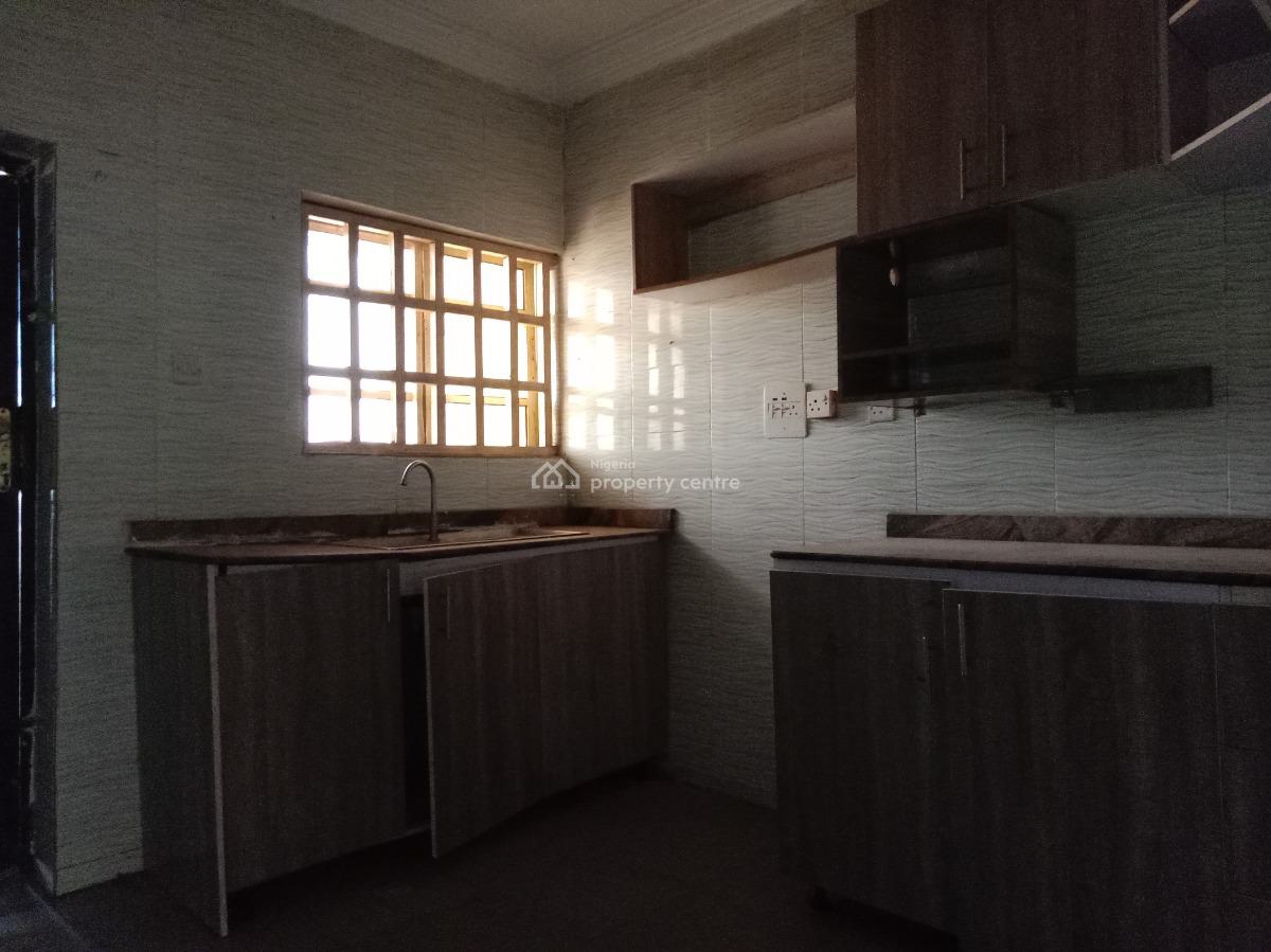 3bedroom Stand Alone Bungalow, Gaduwa, Abuja, Detached Bungalow for Rent