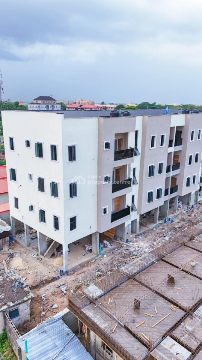 Luxury 2 Bedroom Flat, Yaba, Lagos, Flat / Apartment for Sale