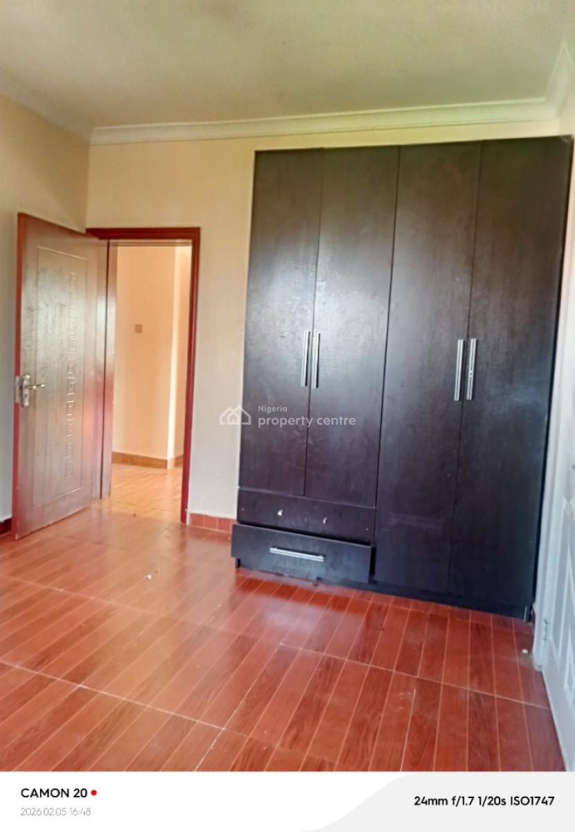 Spacious and Clean 2bed in a Good Estate, Rock Stone Estate, Badore Ajah., Badore, Ajah, Lagos, Flat / Apartment for Rent