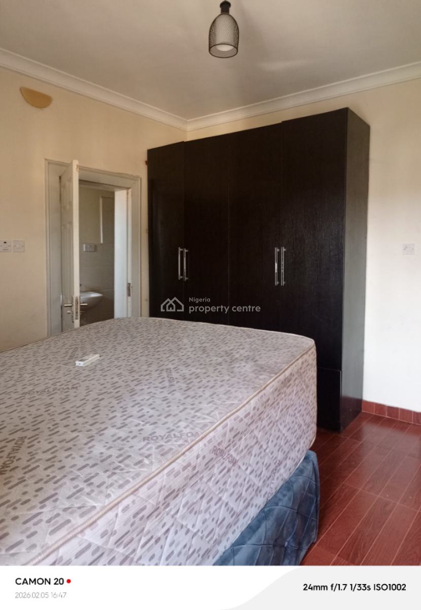 Spacious and Clean 2bed in a Good Estate, Rock Stone Estate, Badore Ajah., Badore, Ajah, Lagos, Flat / Apartment for Rent