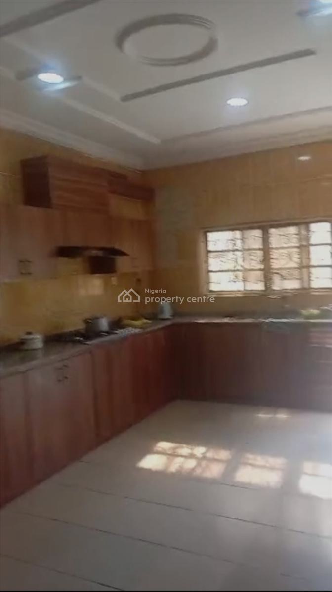 Furnished 4bedrooms Semi Detached Duplex, Tarred Road, Jabi, Abuja, Semi-detached Duplex for Rent