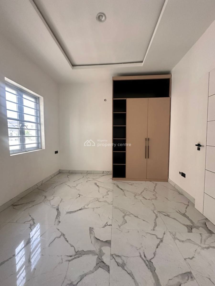 Distress 5 Bed Detached Duplex with Bq, Gatehouse, Lekki Phase 1, Lekki, Lagos, Detached Duplex for Sale