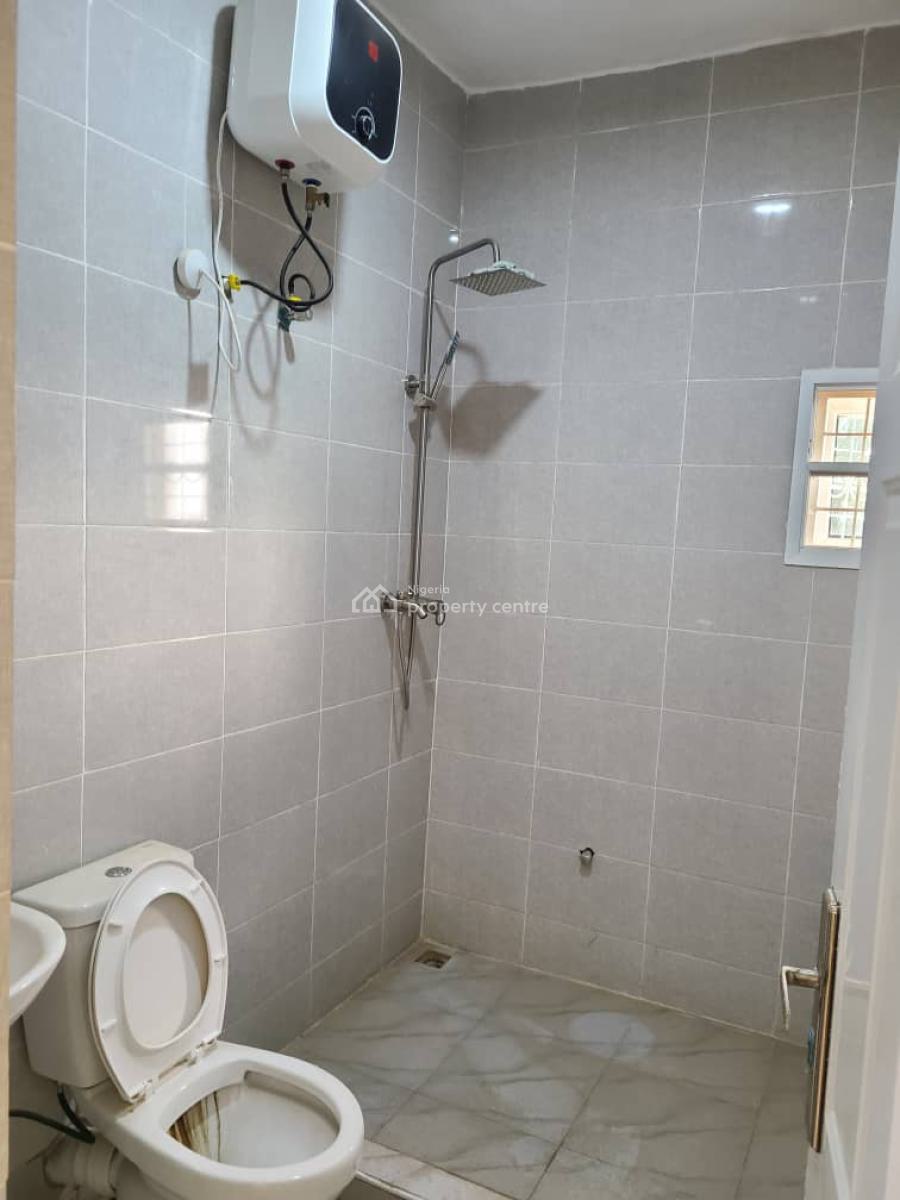 4bedroom Bungalow Alone in The Compound, News Engineering, Dawaki, Gwarinpa, Abuja, Detached Bungalow for Rent