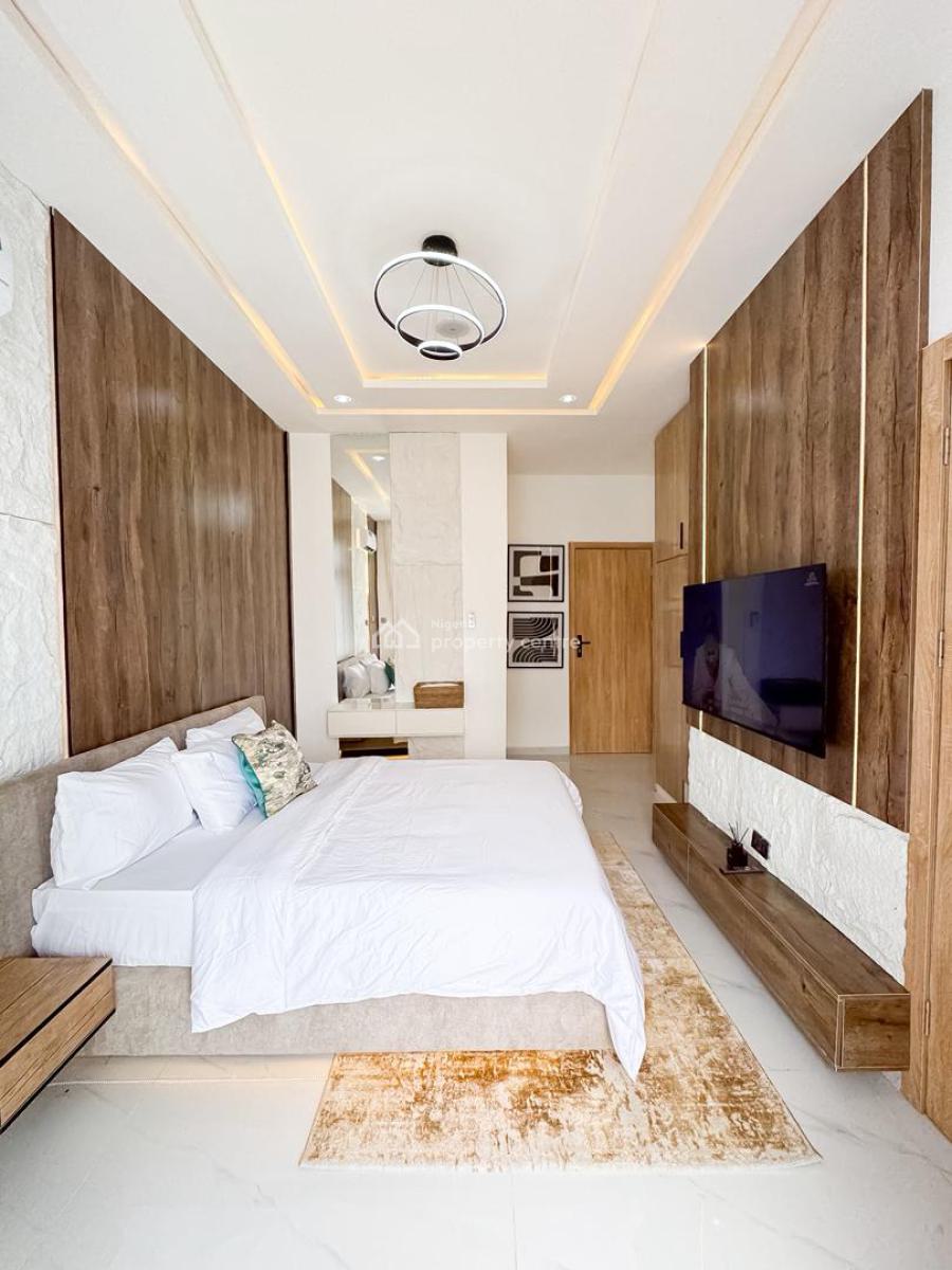 Brand New Luxurious 2bedroom with Ps5, Snooker,gym & Swimming Pool, Palmspring, Ikate, Lekki, Lagos, Flat / Apartment Short Let