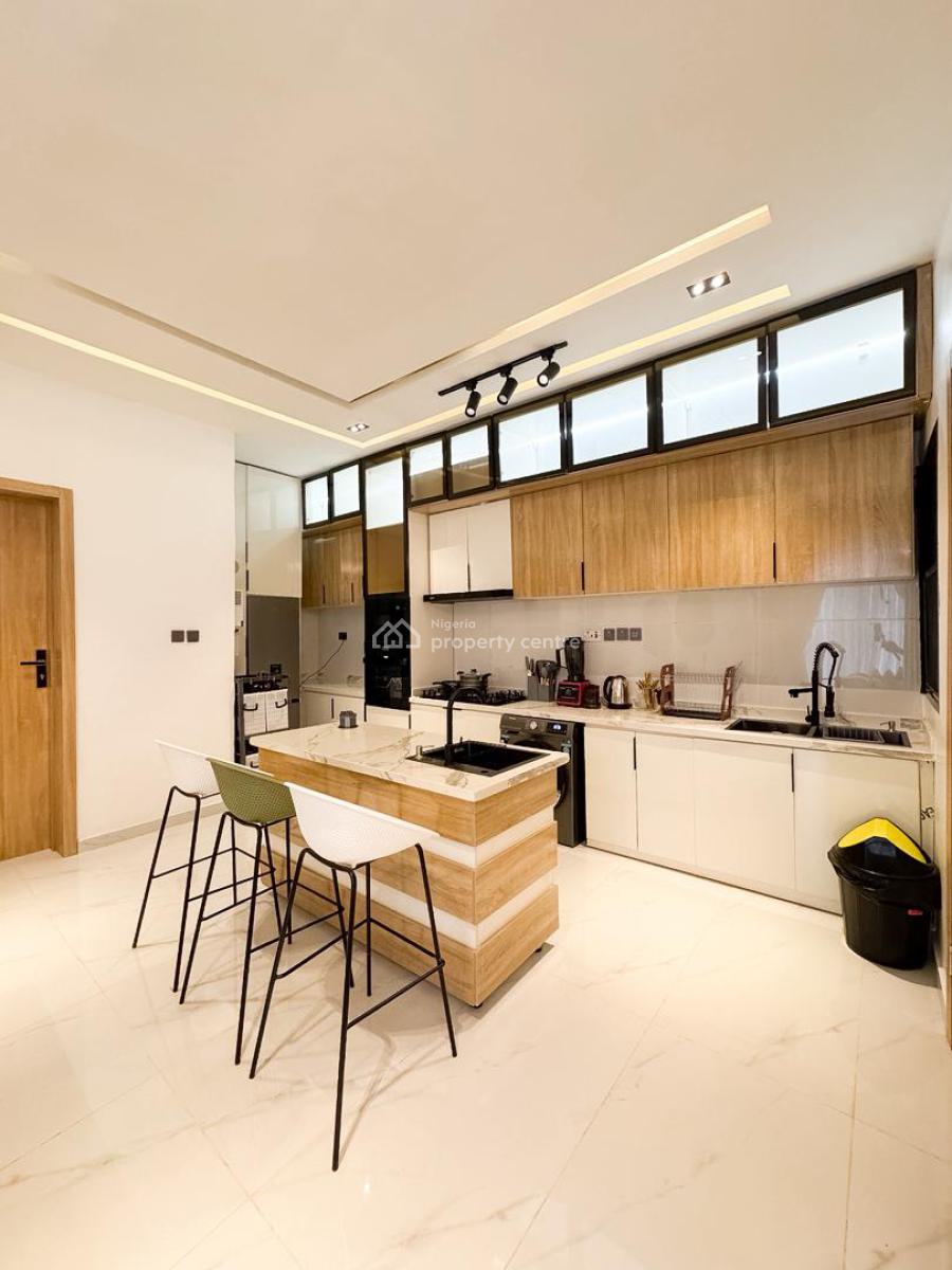 Brand New Luxurious 2bedroom with Ps5, Snooker,gym & Swimming Pool, Palmspring, Ikate, Lekki, Lagos, Flat / Apartment Short Let