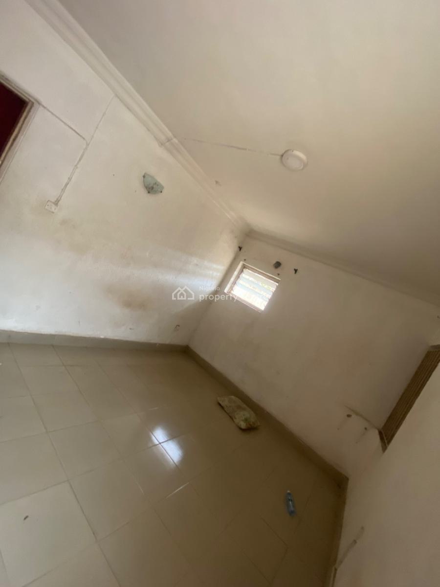 a Room Self Contained at Aare New Bodija, New Bodija, Ibadan, Oyo, Self Contain (single Rooms) for Rent