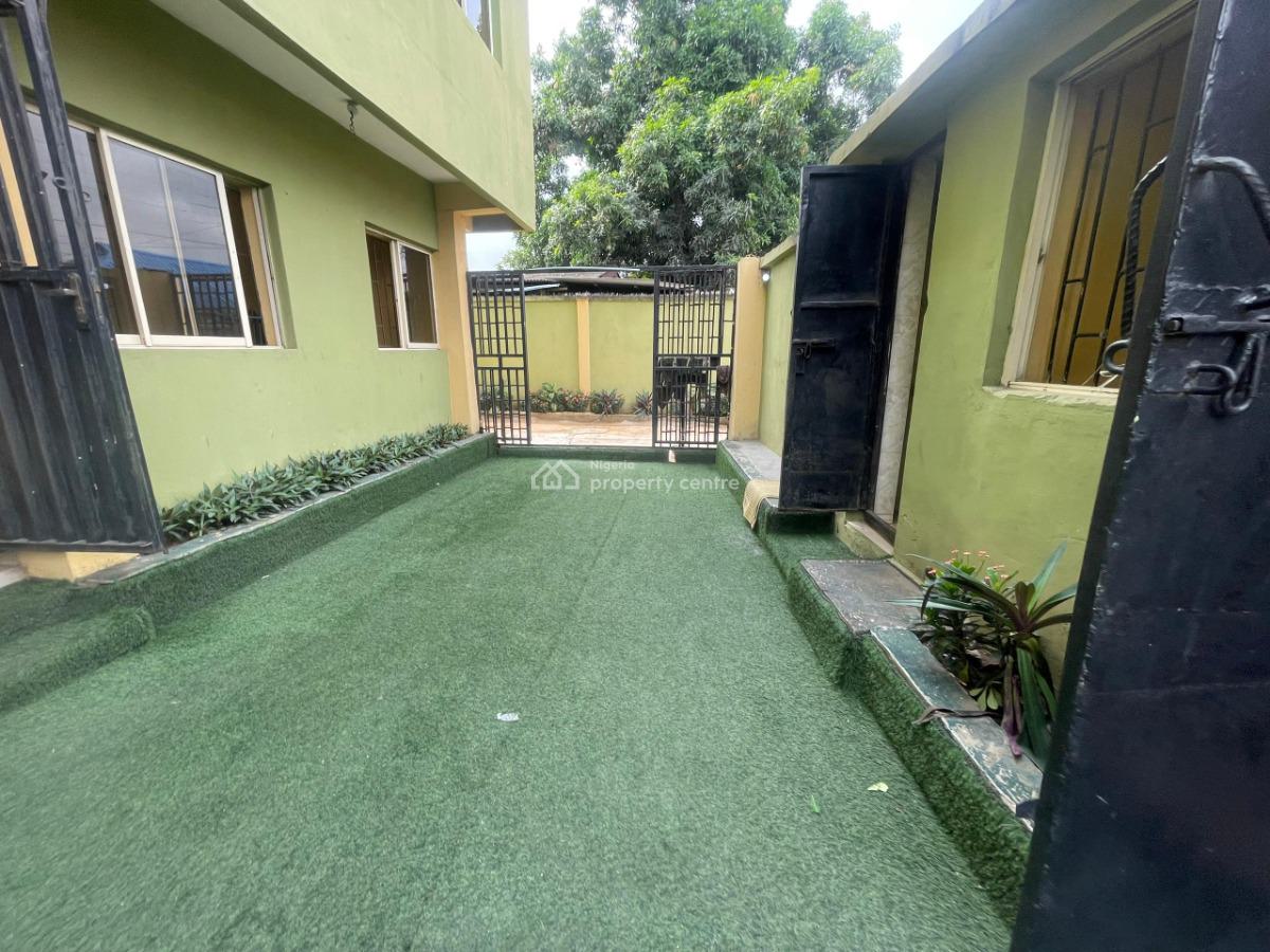 Distress Deal School Building  and Bungalow Land Size: 695 Sqm, C of O, Ojodu, Lagos, School for Sale