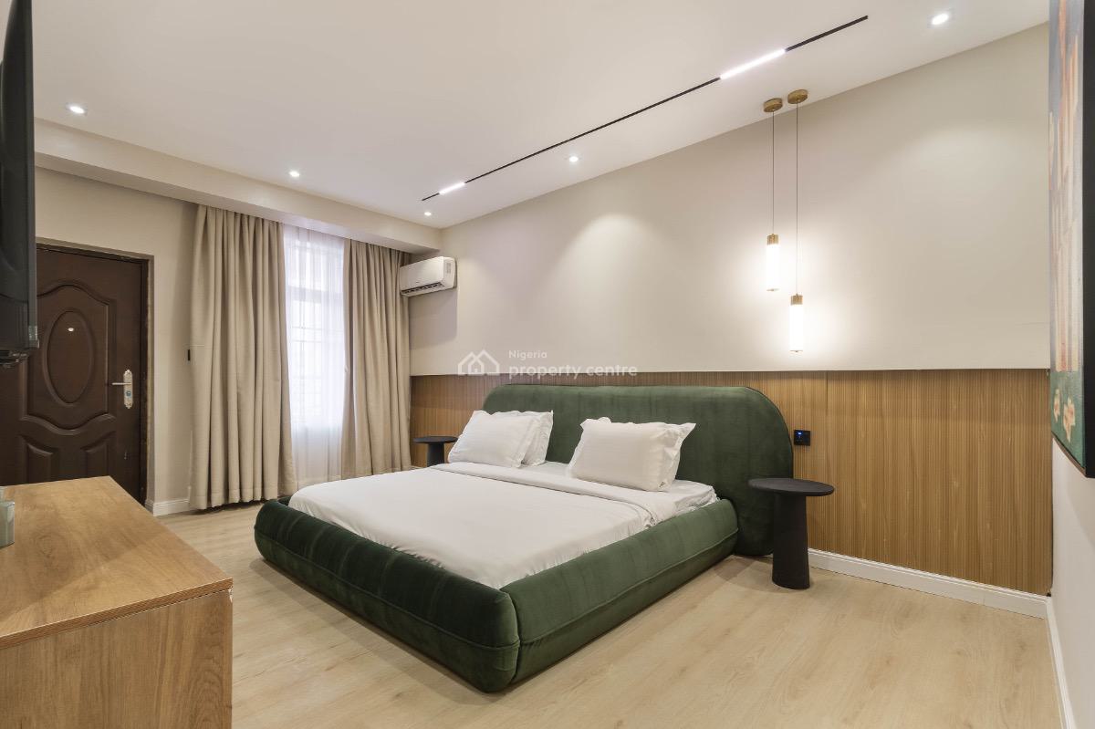 2 Bedroom Apartment, Lekki Phase 1, Lekki, Lagos, Flat / Apartment Short Let