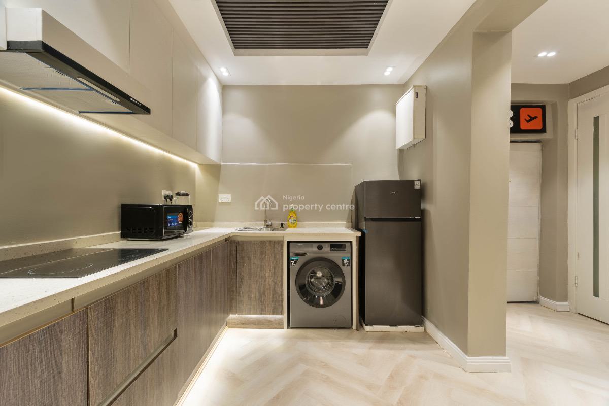 1 Bedroom Apartment, Lekki Phase 1, Lekki, Lagos, Flat / Apartment Short Let