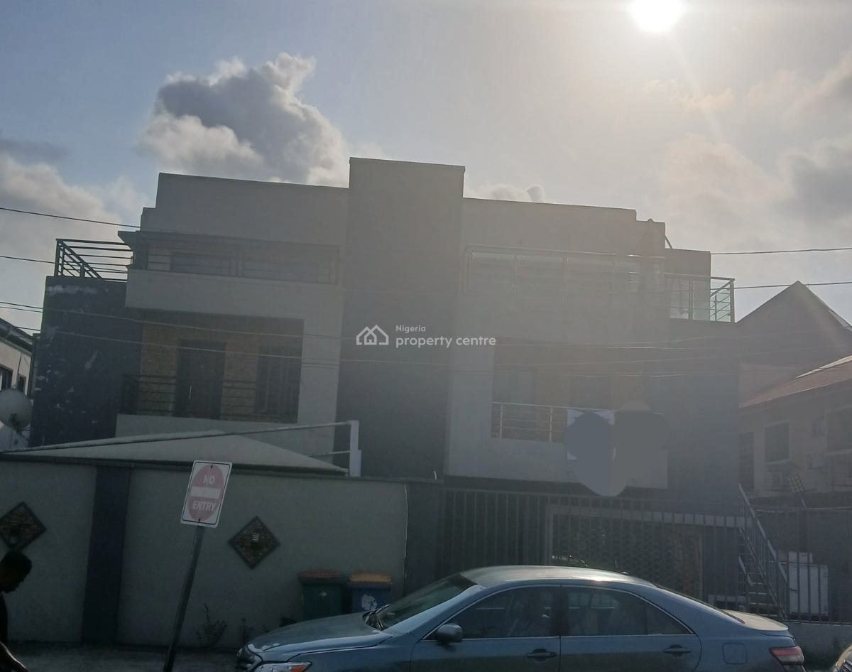 Spacious 3 Bedrooms Terrace Duplex, Gra Phase 2, Magodo, Lagos, Terraced Duplex for Rent