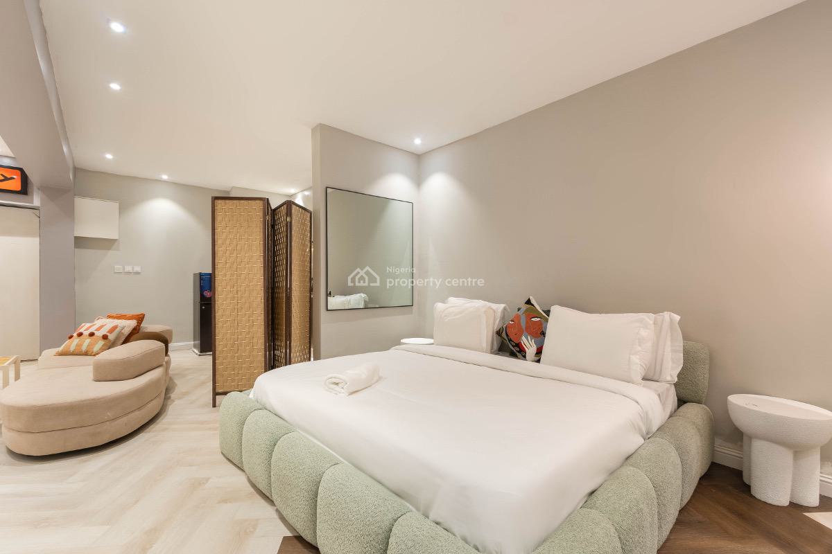 2 Bedroom Apartment, Lekki Phase 1, Lekki, Lagos, Flat / Apartment Short Let