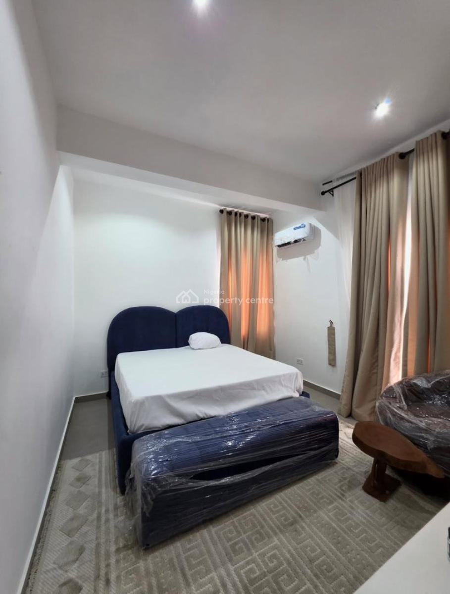 Beuatifully Finished 3 Bedroom Apartment with Communal Swimming Pool, Ikate, Ikate, Lekki, Lagos, Block of Flats for Sale