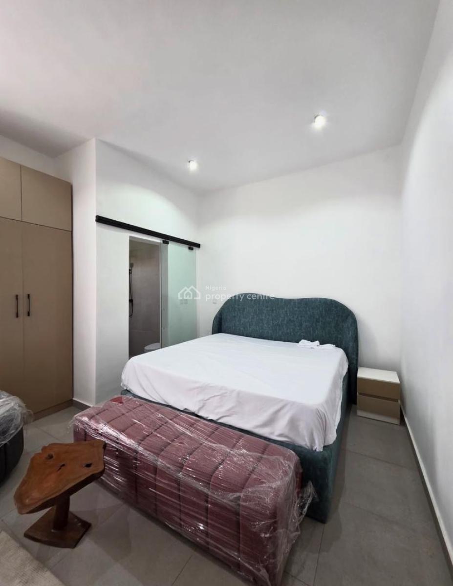 Beuatifully Finished 3 Bedroom Apartment with Communal Swimming Pool, Ikate, Ikate, Lekki, Lagos, Block of Flats for Sale