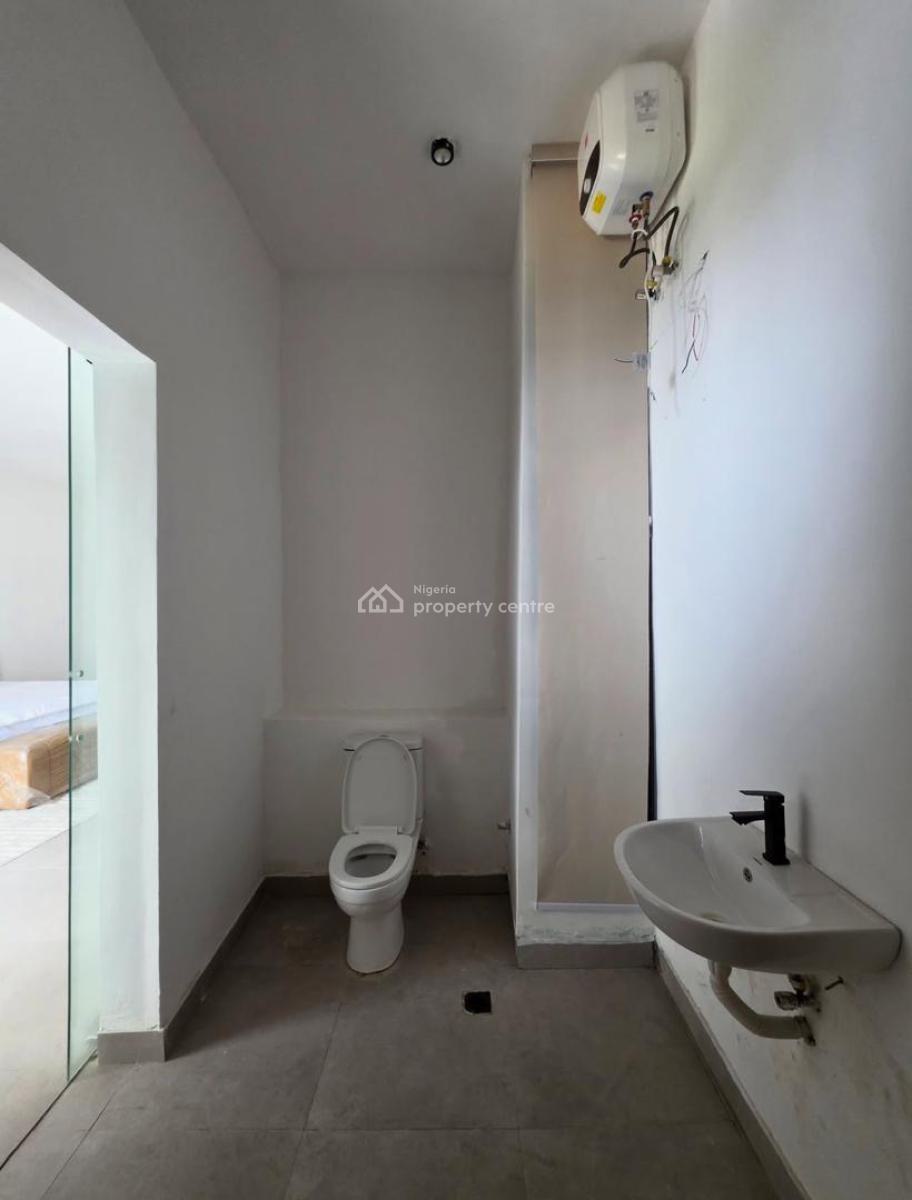 Beuatifully Finished 3 Bedroom Apartment with Communal Swimming Pool, Ikate, Ikate, Lekki, Lagos, Block of Flats for Sale