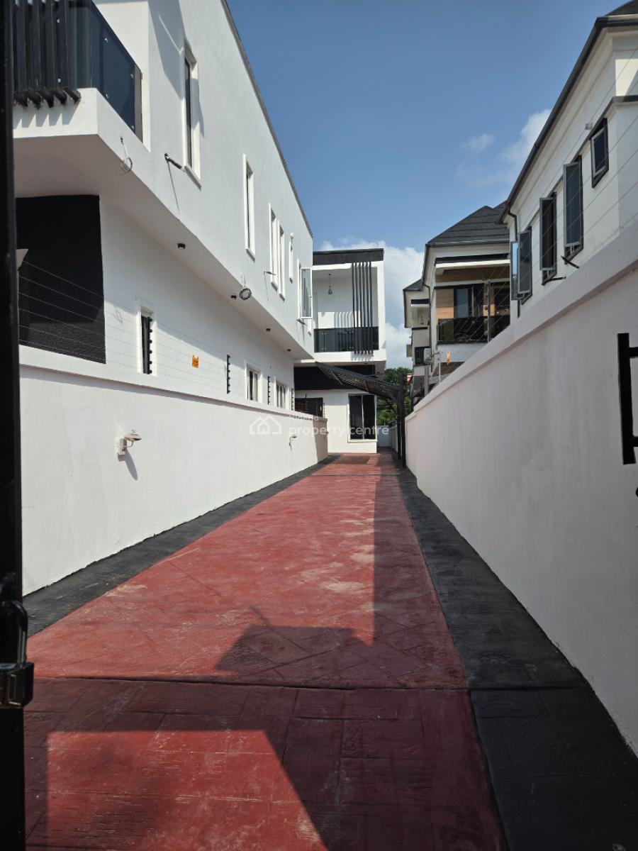 4 Bedroom Semi-detached, Ikota Villa Estate Lekki County Home, Ikota, Lekki, Lagos, Semi-detached Duplex for Rent