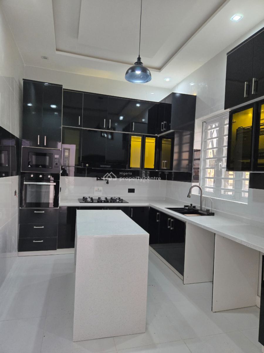 4 Bedroom Semi-detached, Ikota Villa Estate Lekki County Home, Ikota, Lekki, Lagos, Semi-detached Duplex for Rent