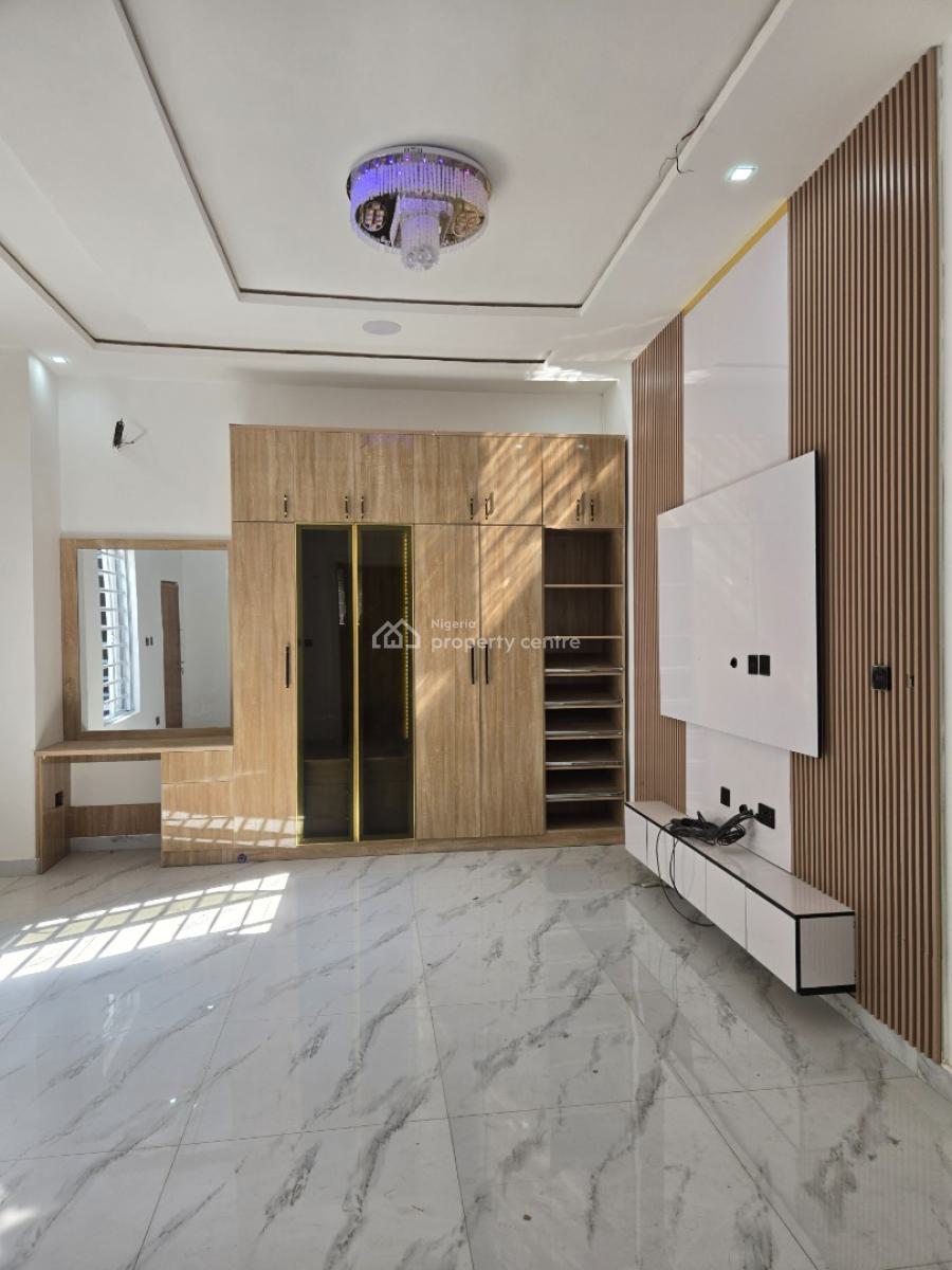 4 Bedroom Semi-detached, Ikota Villa Estate Lekki County Home, Ikota, Lekki, Lagos, Semi-detached Duplex for Rent