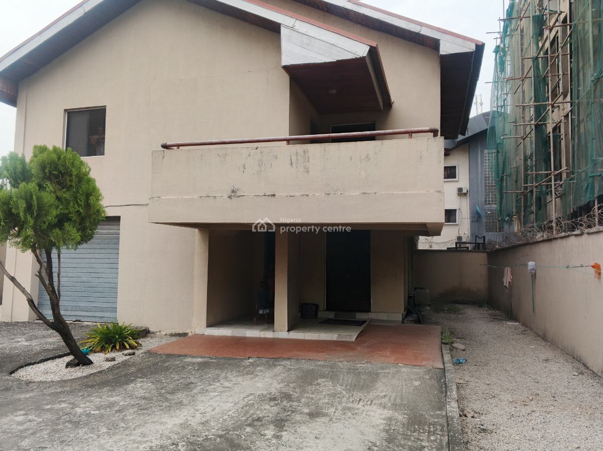 6 Bedrooms Detached House with Bq on About 520 Sq Mts Fenced Plot, Off Ligali Ayorinde St, Victoria Island Extension, Victoria Island (vi), Lagos, Detached Duplex for Sale