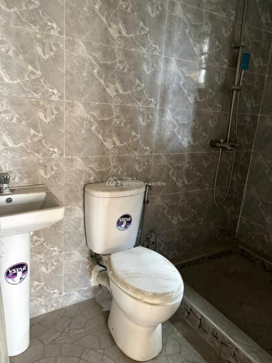 2bedroom Apartment, Mobile Road Ajah, Ajah, Lagos, Flat / Apartment for Rent