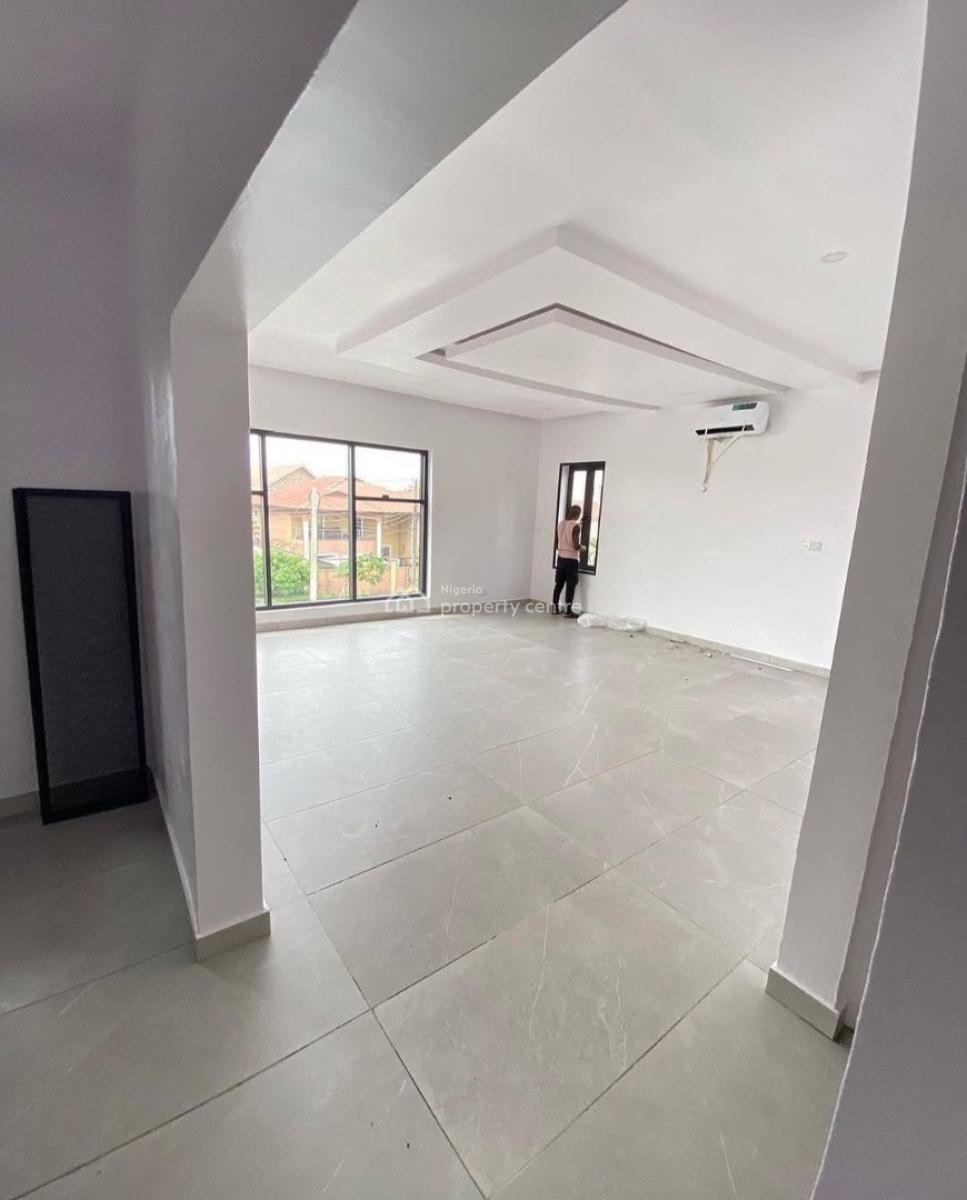 Self-serviced Come with Your Own Generator 5 Bedroom En-suite Detached, Lekki Phase 1, Lekki, Lagos, House for Rent