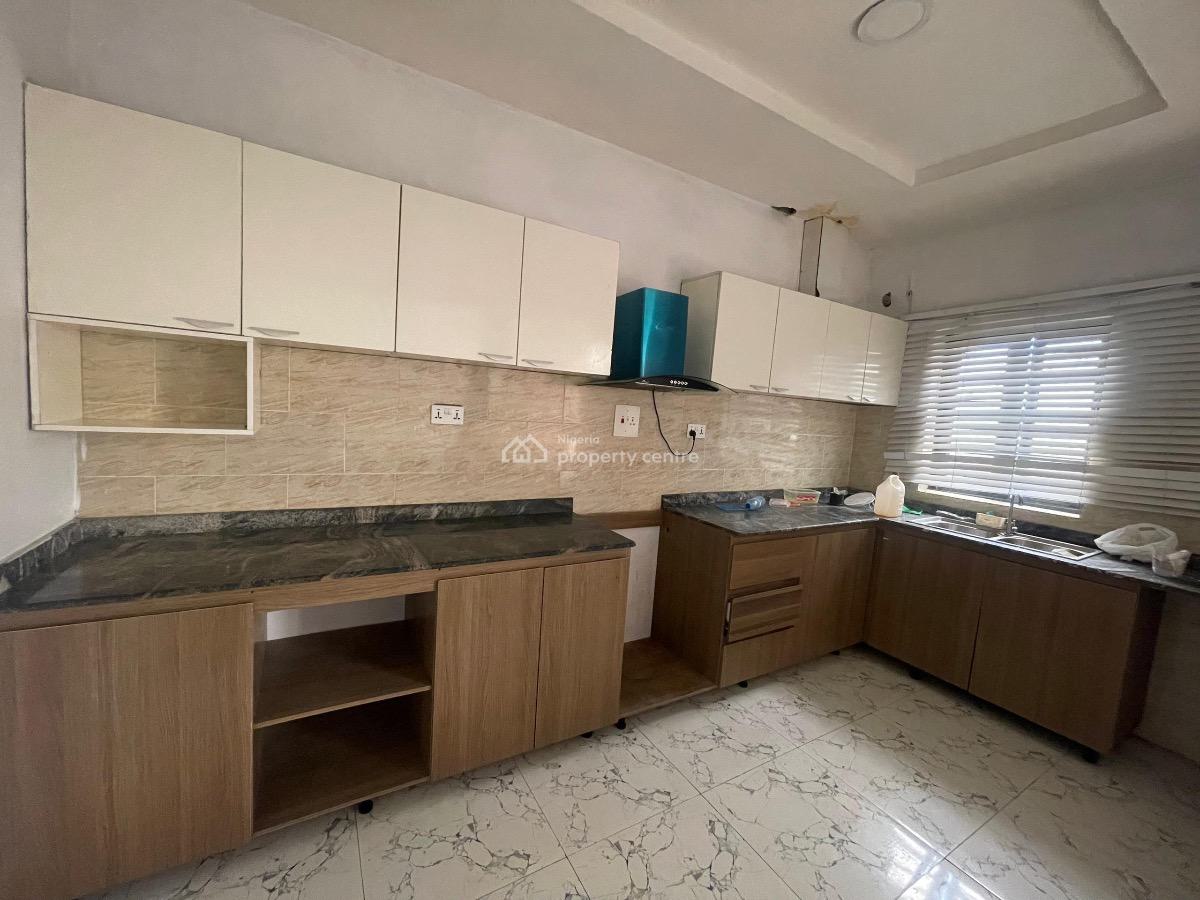 2bedroom Flat Upstairs, Olokonla, Ajah, Lagos, Flat / Apartment for Rent