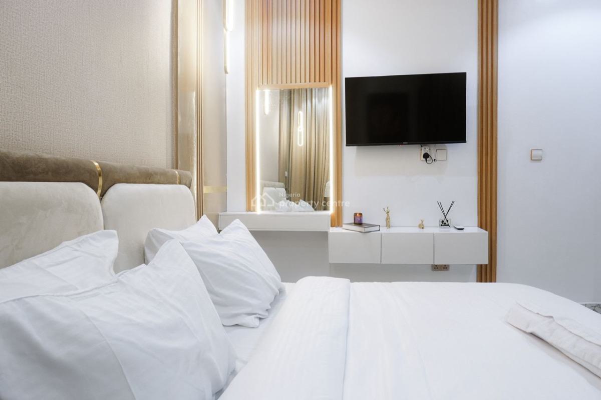 Beautiful 2 Bedroom Apartment, Ikate, Lekki, Lagos, Flat / Apartment Short Let