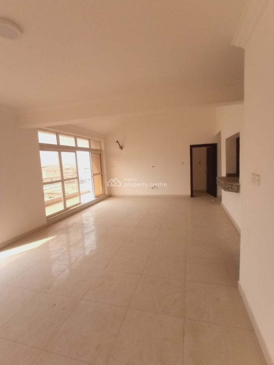 3 Bedroom Penthouse in Pristine Condition, Cadogan Estate, Osapa, Lekki, Lagos, Flat / Apartment for Rent