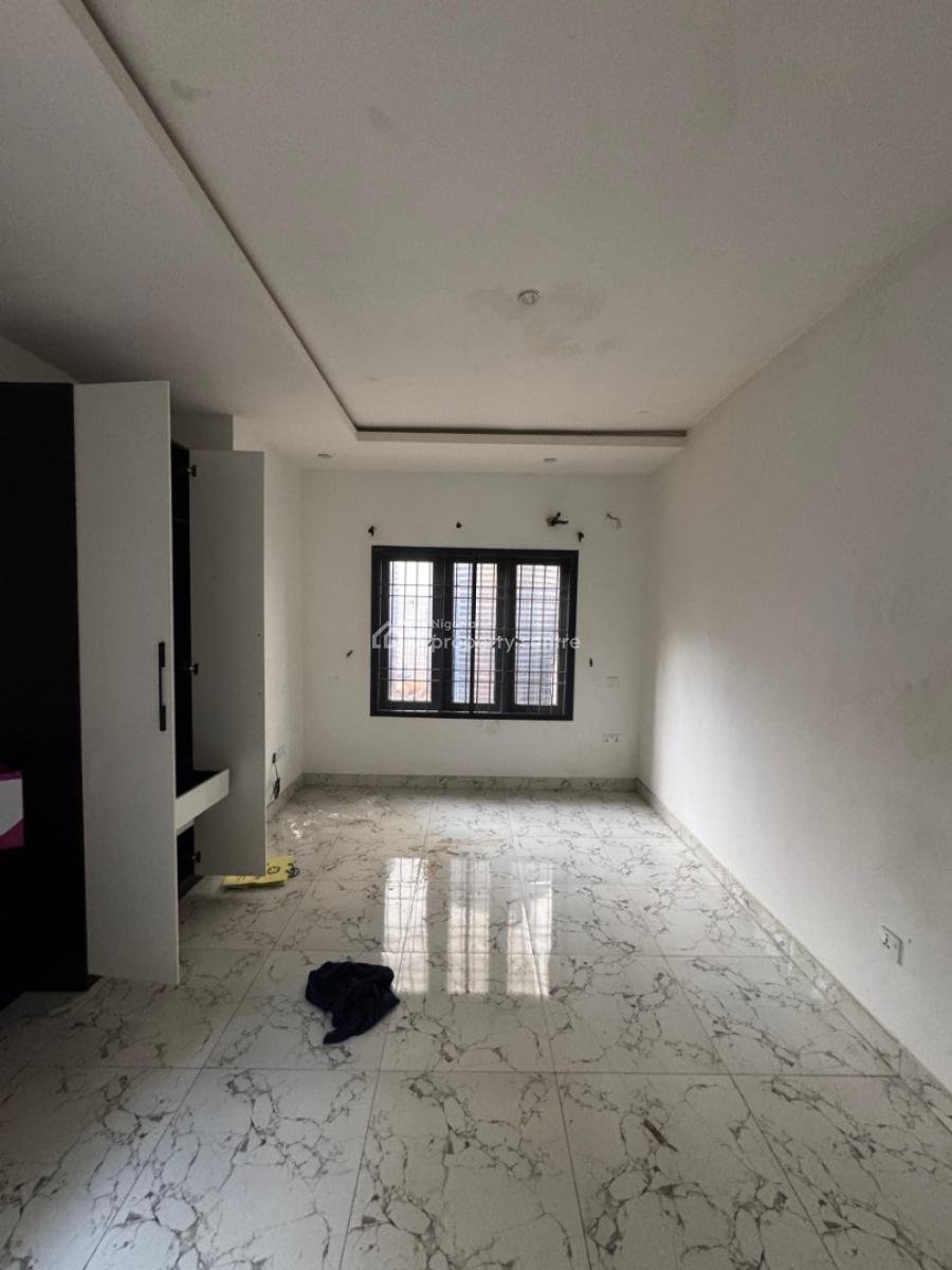 Very Spacious 3 Bedroom Apartment with Swimming Pool, Elevator, Chevron Toll Gate,orchid Road, Lekki, Lagos, Flat / Apartment for Rent